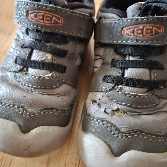Keen Kids' Knotch Peak Sneakers - Picture 9 of 12